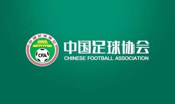 演员弗兰克;格里罗在网上发布照片为影片《人类清除计划4》助威演员高海诚表示，李思海作为一名朴实、大方的音乐老师深情而专一，当面对来自意大利美丽热情的姑娘，他也会心动，但责任感要他对情感不可动摇，影片中教学生唱山歌部分可能会成为他在诠释角色时候的一大挑战